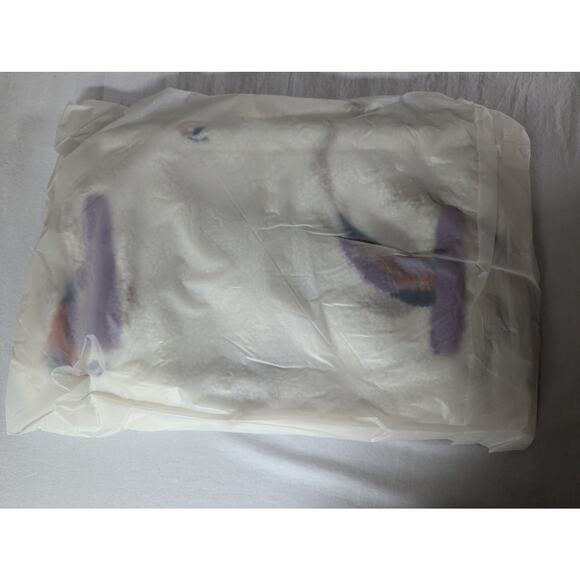 Taylor Swift Koi Fish Sherpa Size S Speak Now White Purple Eras Tour Fleece NWT - Picture 6 of 8
